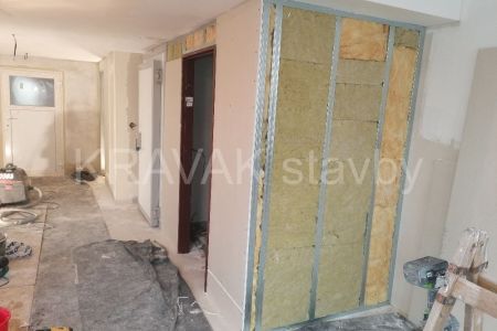 rekonstrukce interier_01_PV_20220201_152406  305  kvetinarstvi.jpg