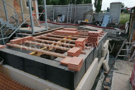 hruba stavba_02_Vyskov_05b_Prostejov_20210721_133633  305  PV  .jpg