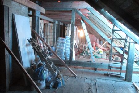 rekonstrukce vestavba_02_Brno venkov_20171104_1429_podkrovi Rousinov STAVBAo .JPG