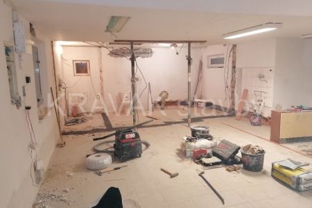 rekonstrukce interier_01_PV_20220110_164347  305  kvetinarstv.jpg