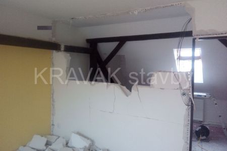 rekonstrukce pudy, vestavba_01_Brno venkov_02_20180614_120206_283b TRN0.jpg