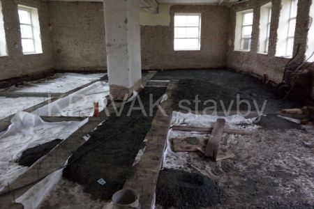 rekonstrukce bytovy dum_01_Brno venkov_20151016_082839_Rousinov stavba .jpg