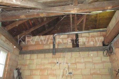 rekonstrukce vestavba_02_Brno venkov_20180109_1704_podkrovi Rousinov STAVBAo .JPG