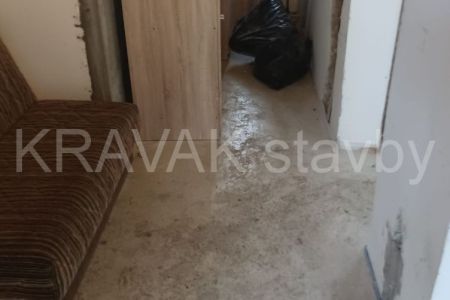 podlaha betonova_03_Vyskov_03c_20221222-WA0018  320  Dol.jpg