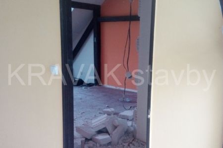 rekonstrukce vestavba_01_Brno venkov_20180614_130334_283b_TRN.jpg