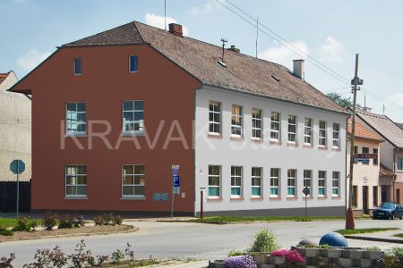 rekonstrukce bytovy dum_01_Brno venkov_2013_20140121_vizu01_arch_2016-01-04_Chadima_Rousinov_01A.jpg