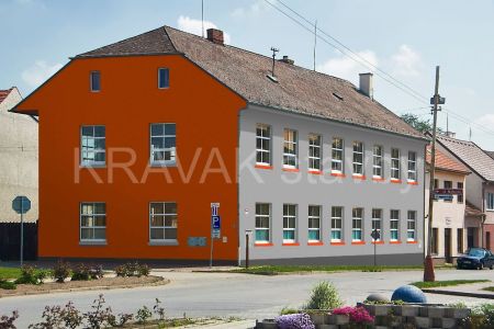 rekonstrukce bytovy dum_01_Brno venkov_2013_20140121_vizu02_PJE_2016-01-06_2015_12_31_Chadima_Rousinov_01A.jpg